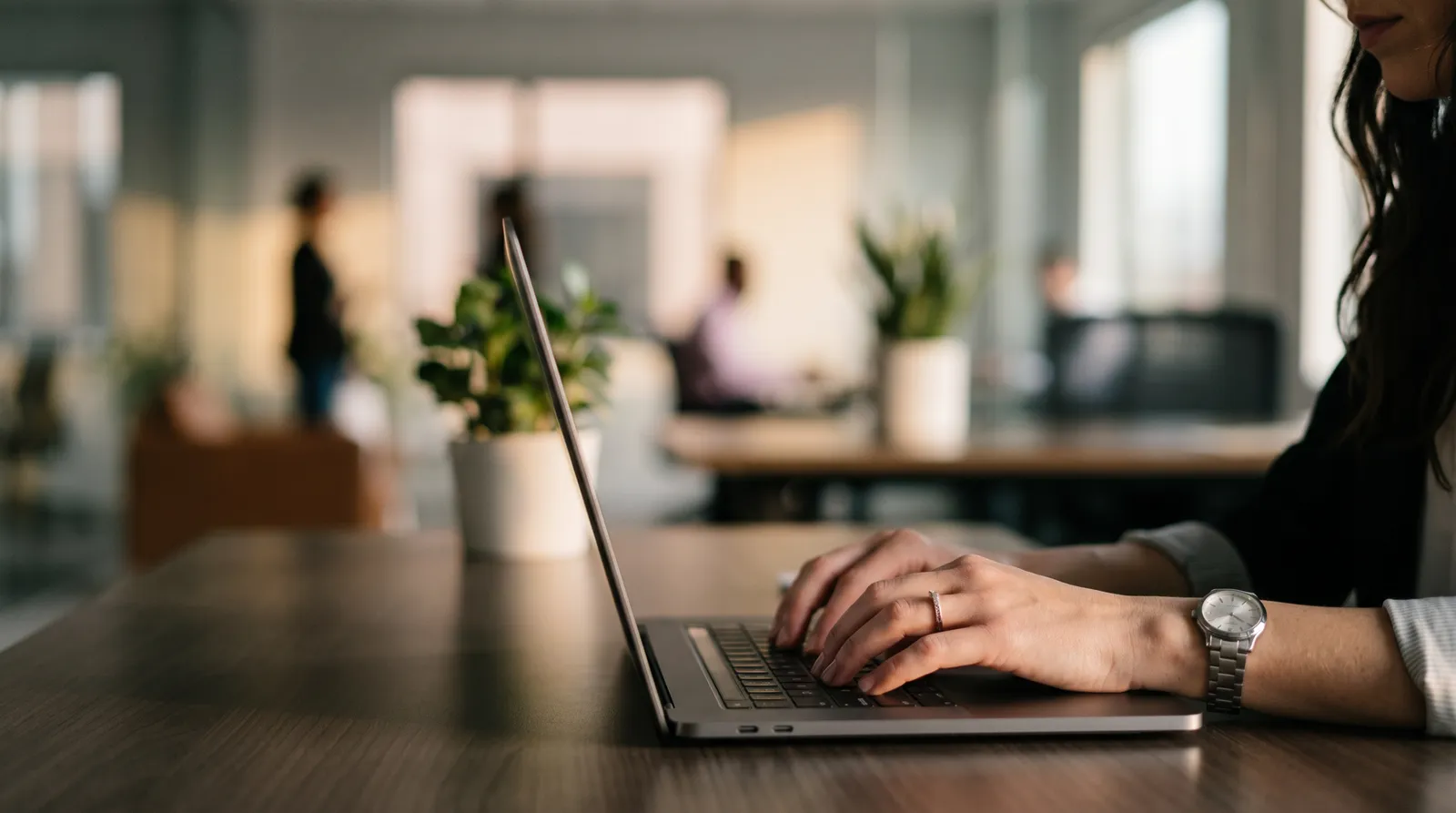 Mailchimp migration : matrice de décision et plan 30/60/90 jours